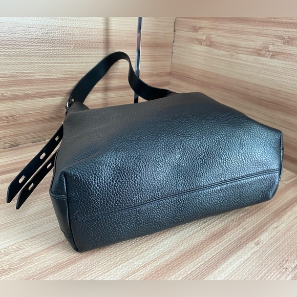 Michael Kors Black Pebbled Leather Large Bowery Shoulder Bag - Picture 4 of 14